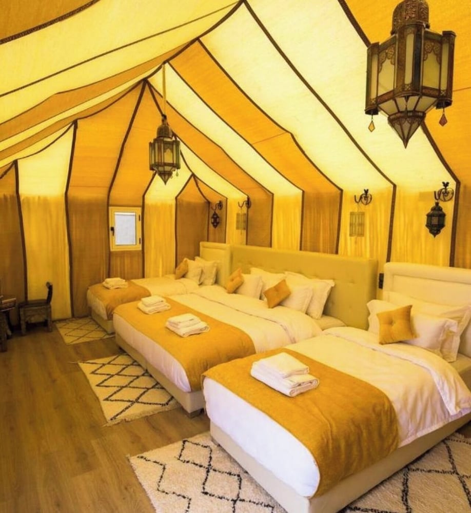 Merzouga white camp