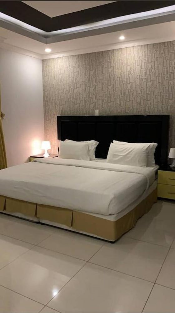 Arwa suites