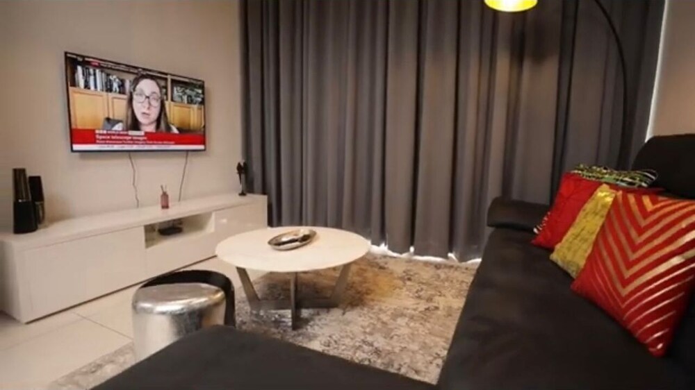 Meraki Homes at Embassy Gardens