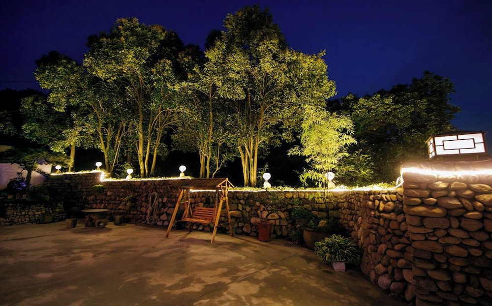 StarChain · Puyi Time · Family Vacation Villa (Wufeng Mountain Store in Anji)