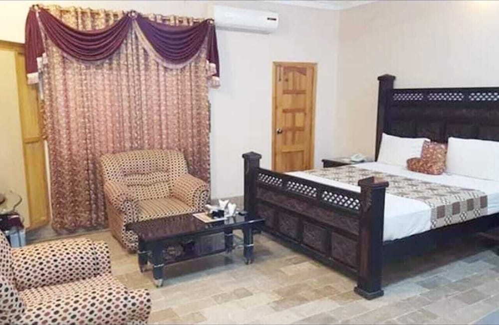 Indus Guest House, photo 16