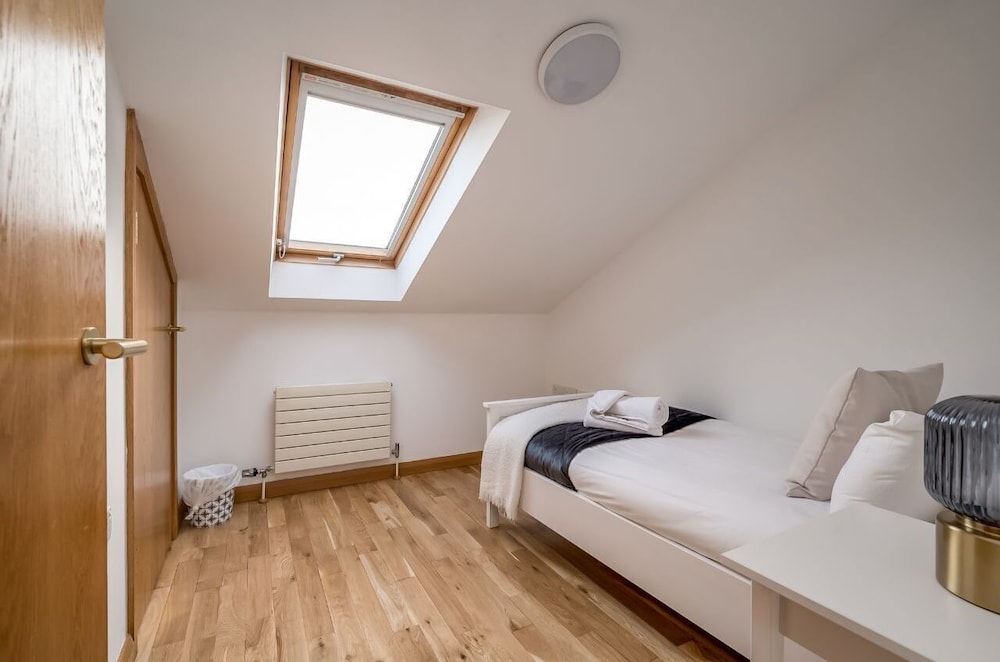 Pottingers Quay view 4