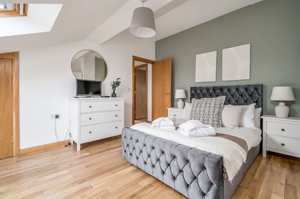 Pottingers Quay view 3