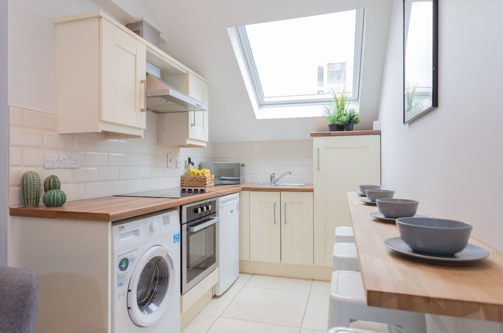 Central Belfast Apartments: 7 Camden Street