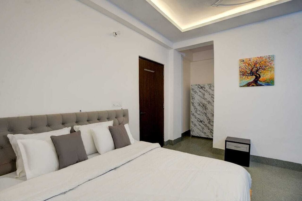 Amara Inn