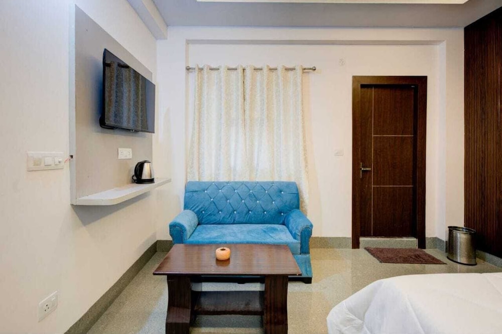 Amara Inn