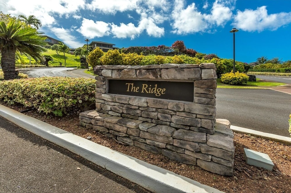 Kapalua Ridge Villas #212 2 Bedroom Condo