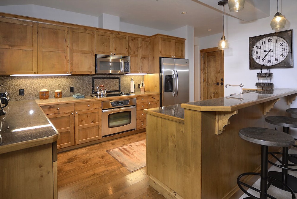 WestWall Lodge - Property Image 41