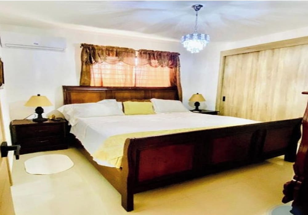 Hermoso Apartamento de Tres Habitaciones