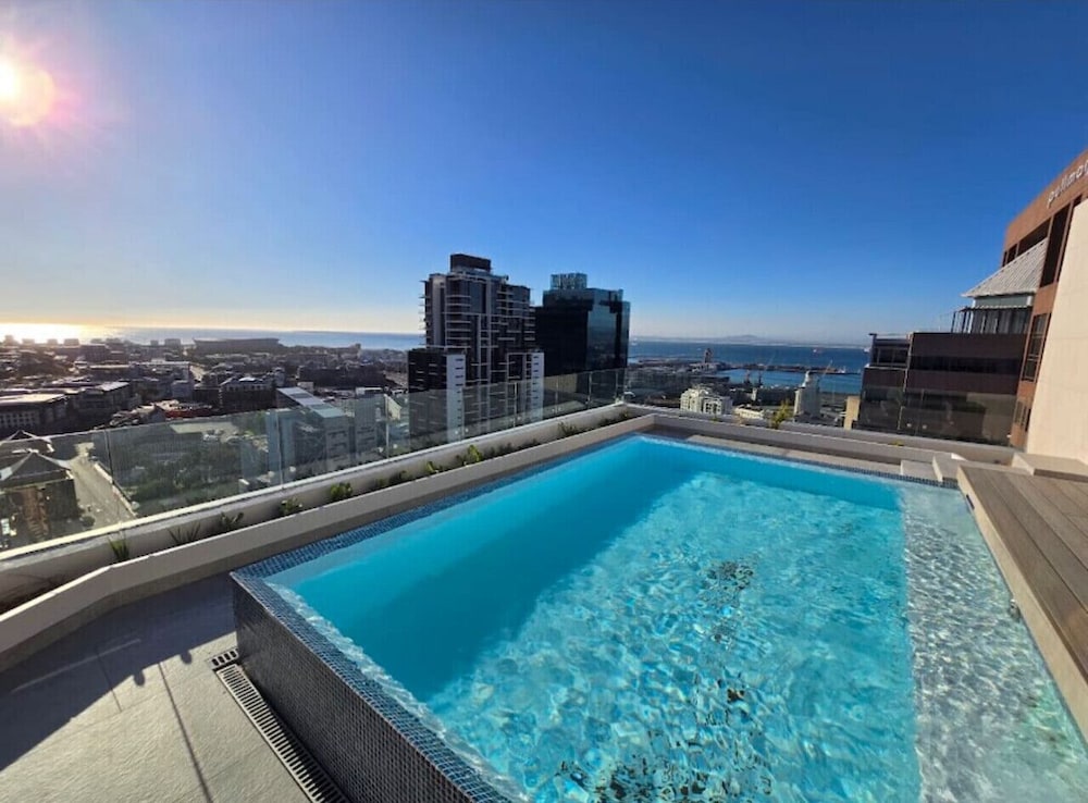 Luxury City Apartment at the Rubik