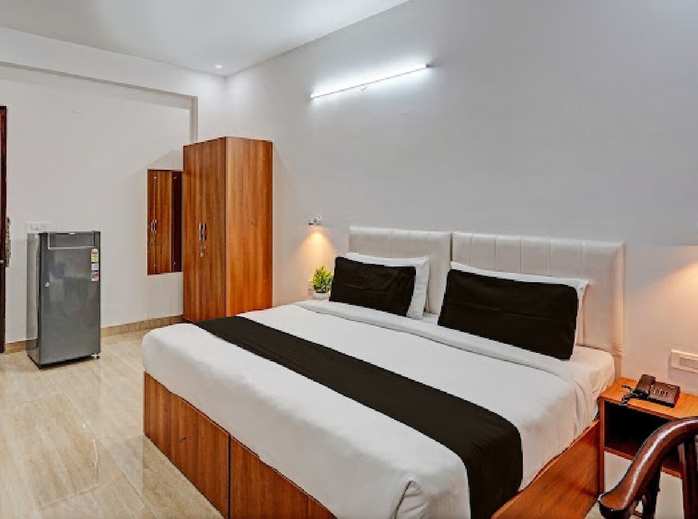 Hotel Akshay