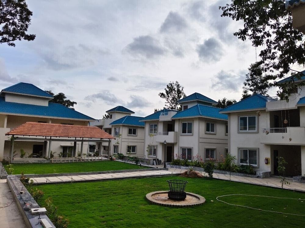 MSB Silver Spring Resort
