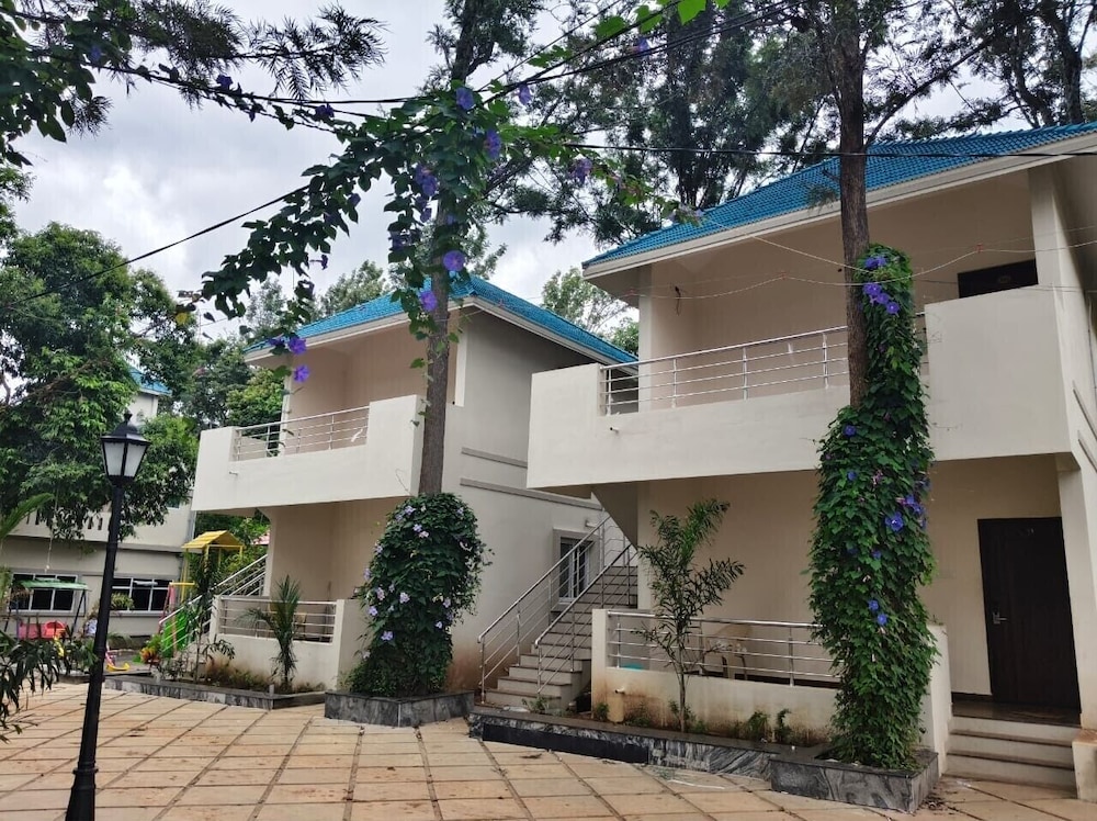 MSB Silver Spring Resort