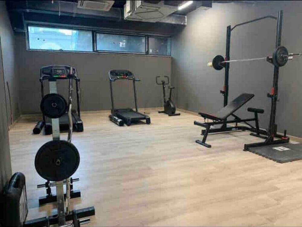 Modern Deluxe 1 1 Living Apartment Near Mall of Istanbul