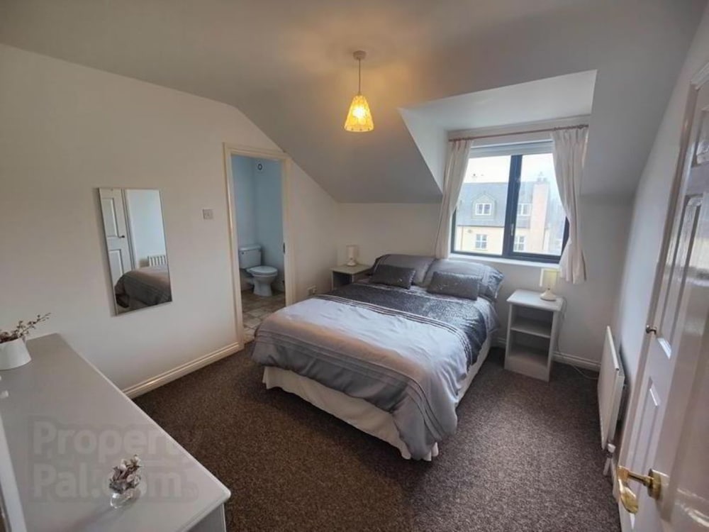 Portrush Penthouse Stunning Harbour & Atlantic Views view 2