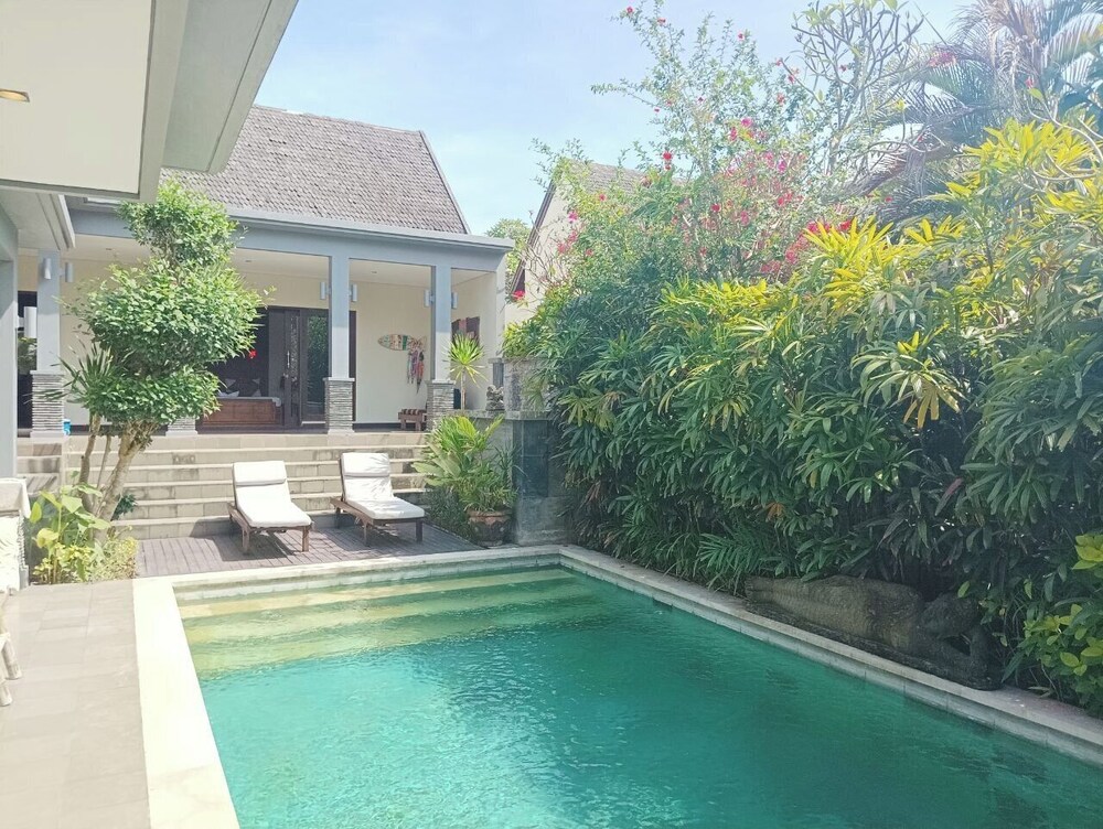 Senang Villa by Betterplace - Image 2