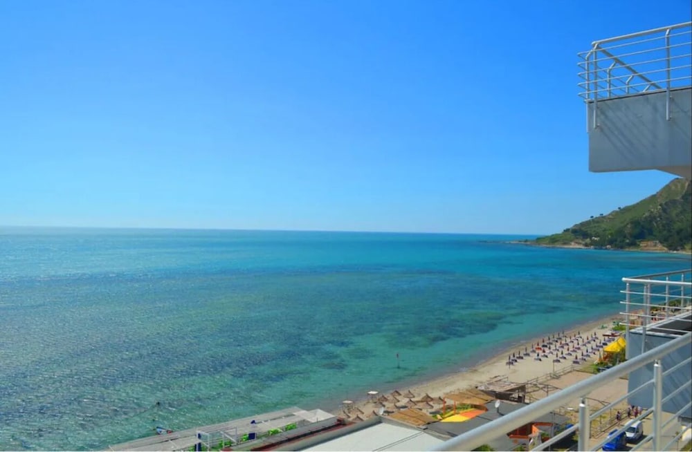 Durres Currila Beach Sunset Beauty