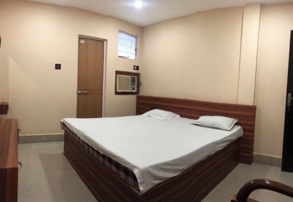 HOTEL SIDHU