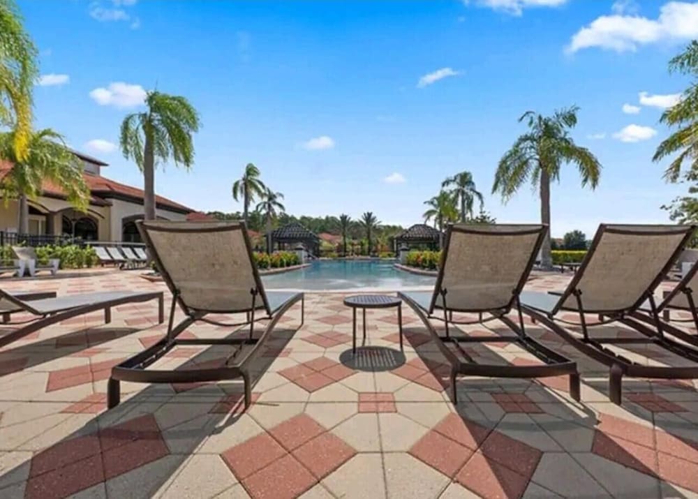 Gated Community, Amazing 4/3 Vacation Home With Private Pool Near Disney!!!