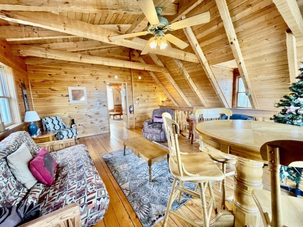 Olde Tyme Way Cabins 3526