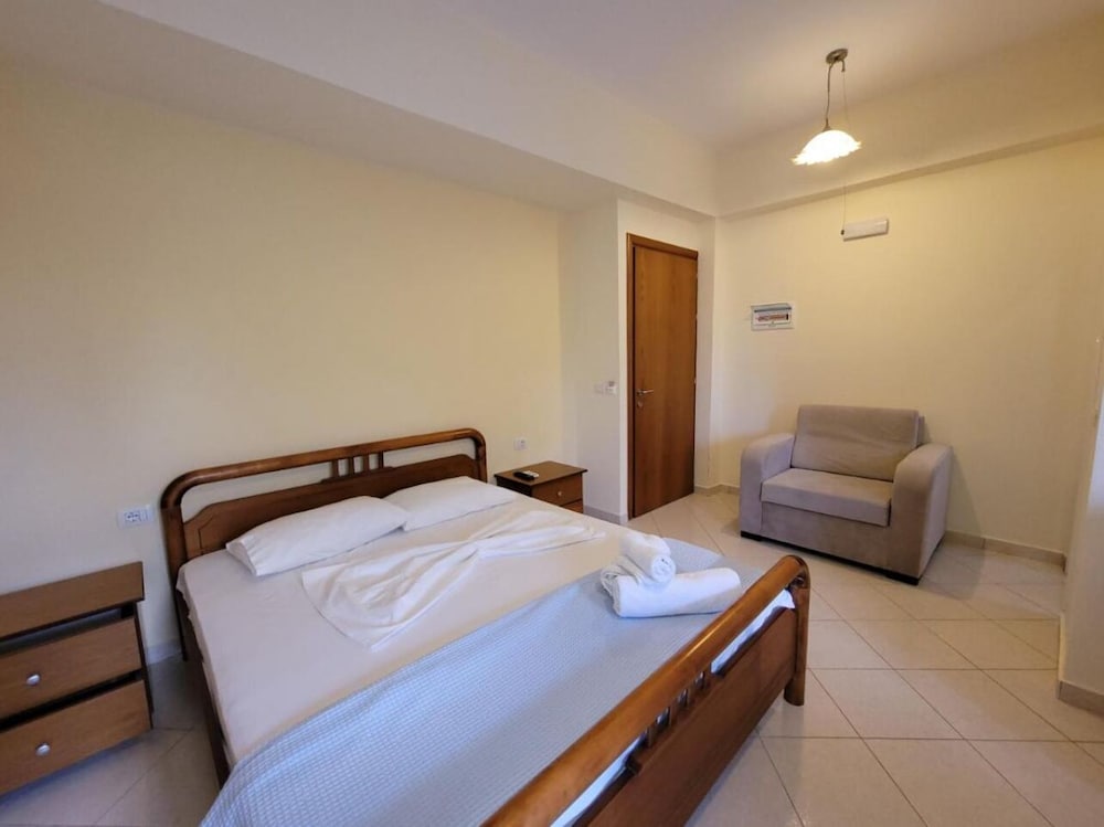 Mihasi Apartments