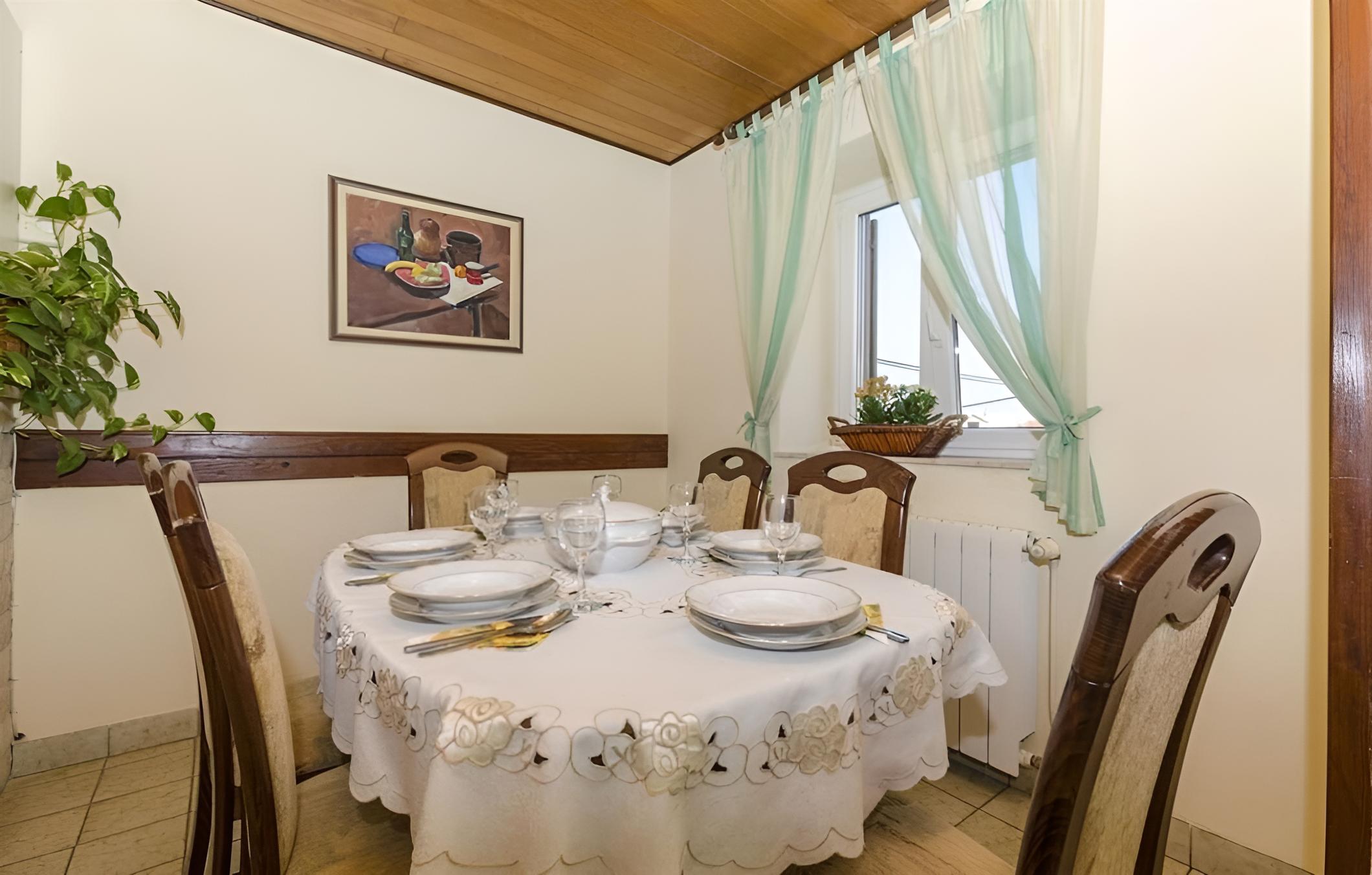 Lile - 30 m From Beach - A2 en Postira