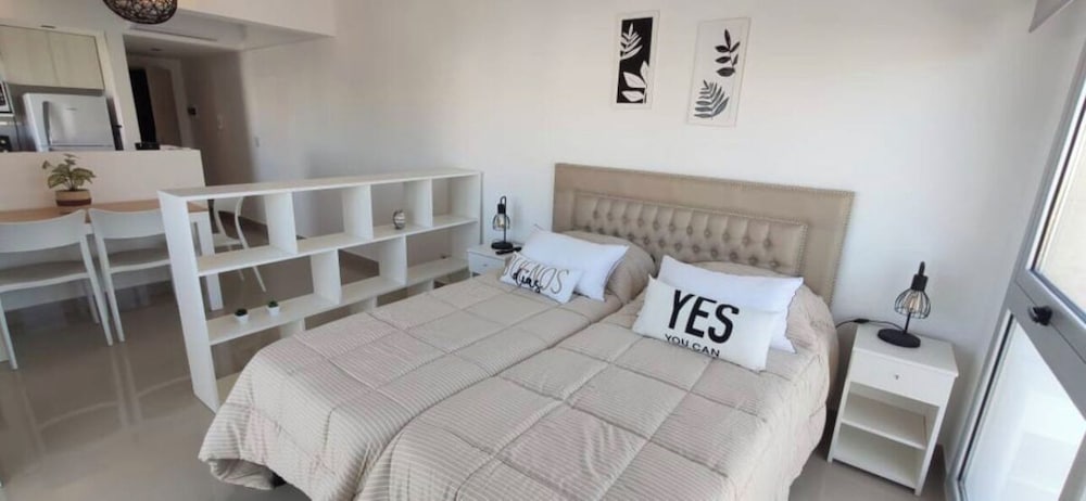 Ayres Suites Moreno