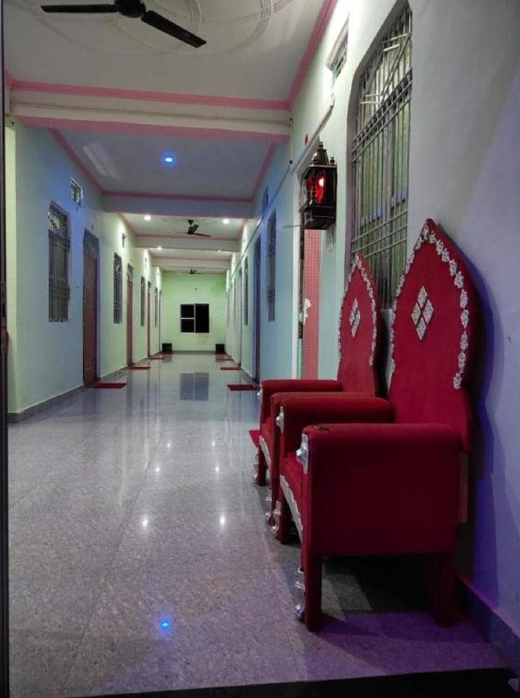 Hotel Maa Parvati Residency - Chitrakoot
