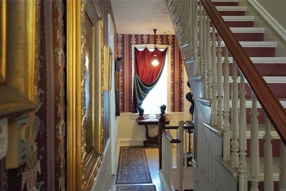 The Gallery