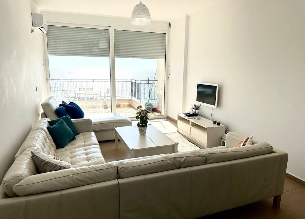Ioannis Aparments Saranda
