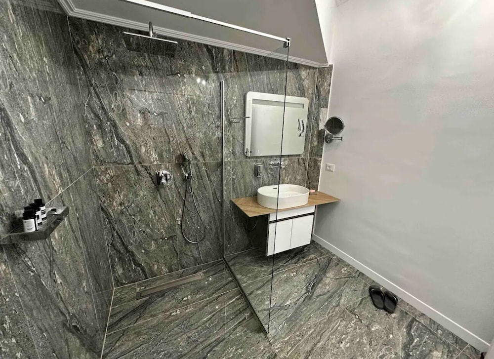 Saranda Exclusive Apartment 2
