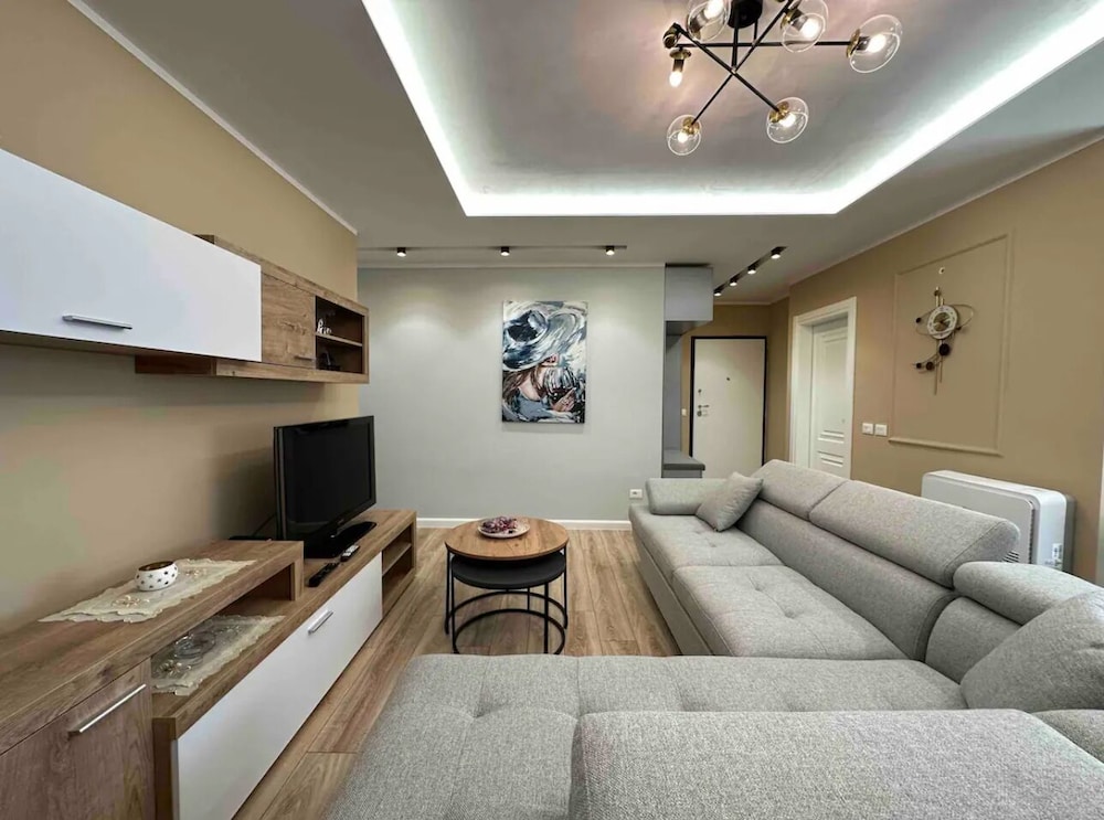 Royal Seaview Oasis