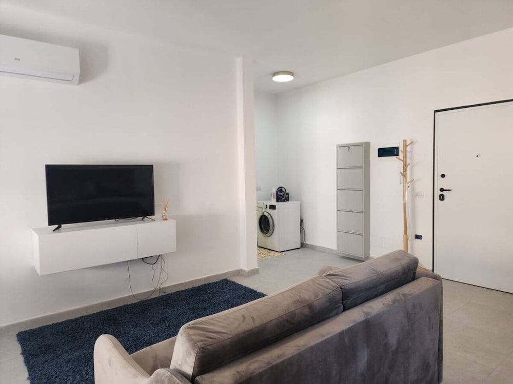Vollga Apartment 6