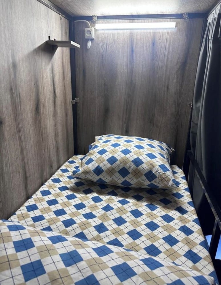 Photo 12