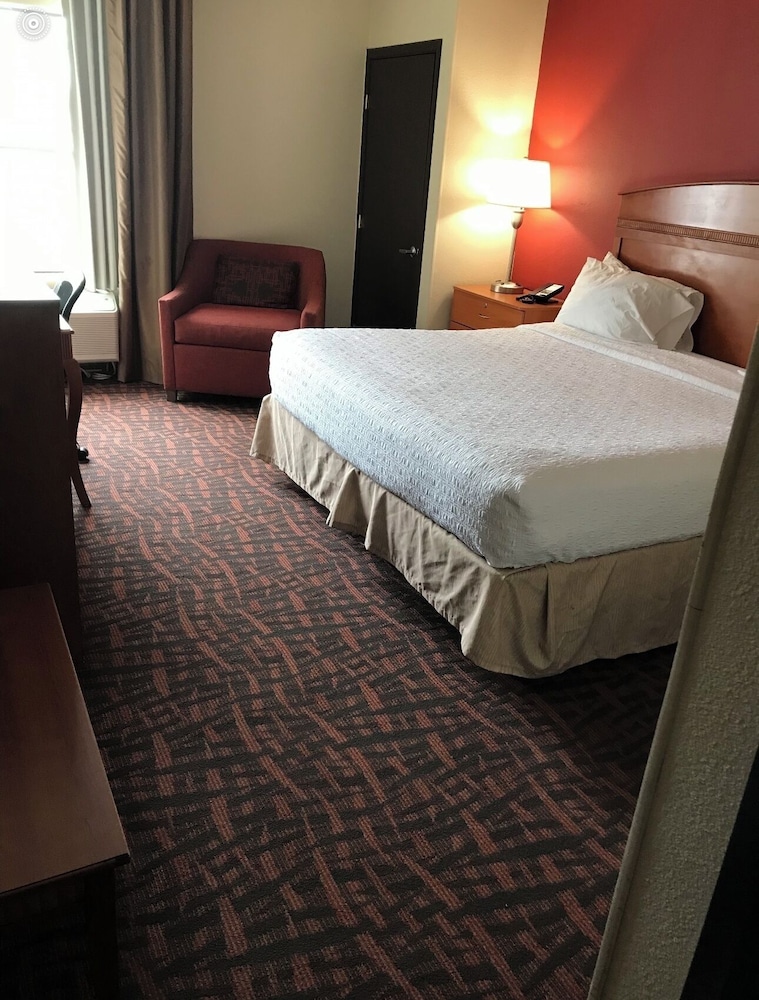 Spark by Hilton Dayton Fairborn