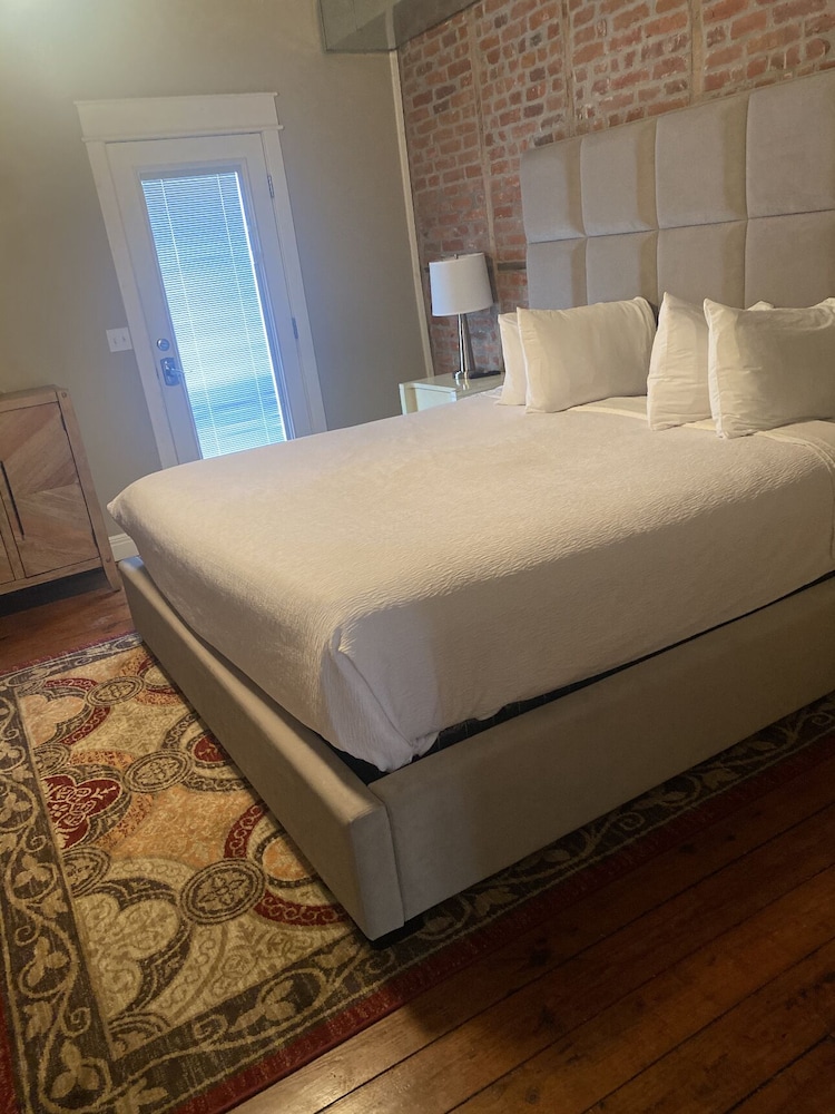 507 Bridge OLD RIVER ROAD view 5