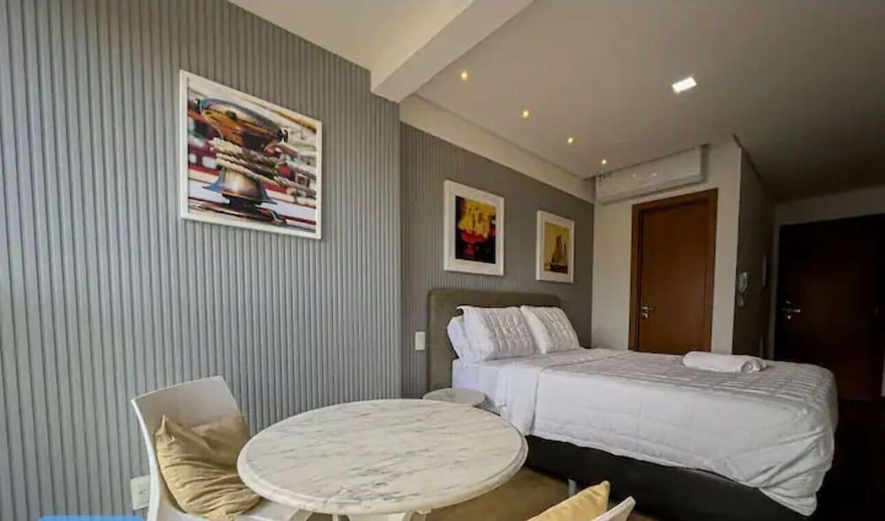 BPM - Studios Close to Farol da Barra Beach