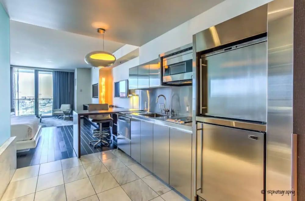 Studios With Gorgeous Views Of The Strip! 