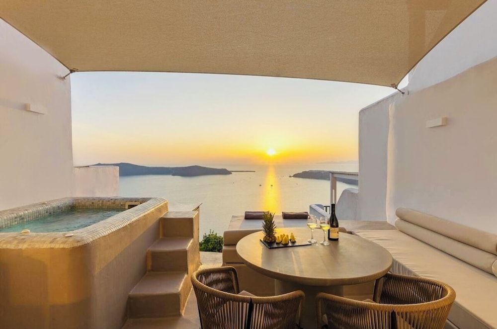 Ocean Caldera View Villa