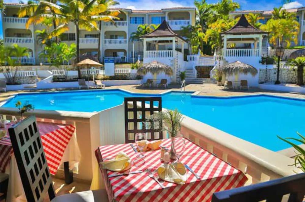 Lifestyle Holiday Vacation
