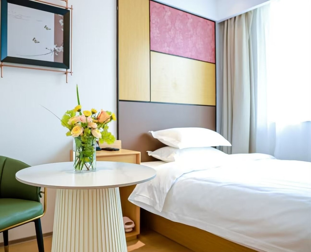 Floral Hotel