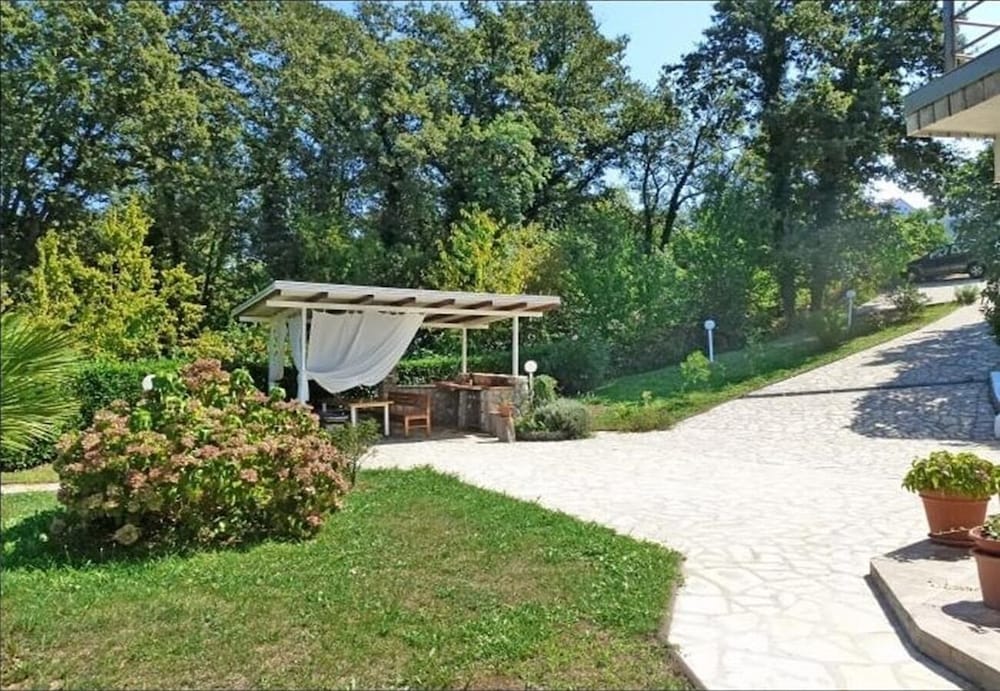 Vlado - 300 m From Pebble Beach - SA6 view 5