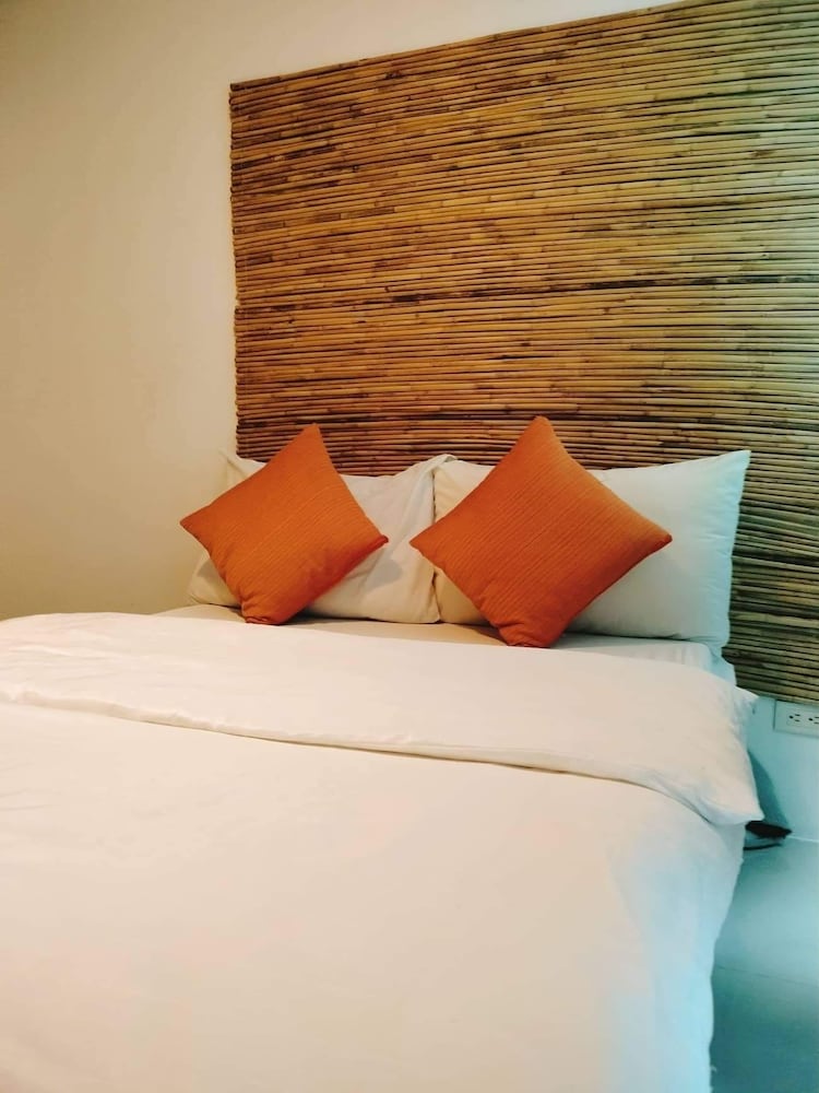 Premiere Haven at Sea Residences