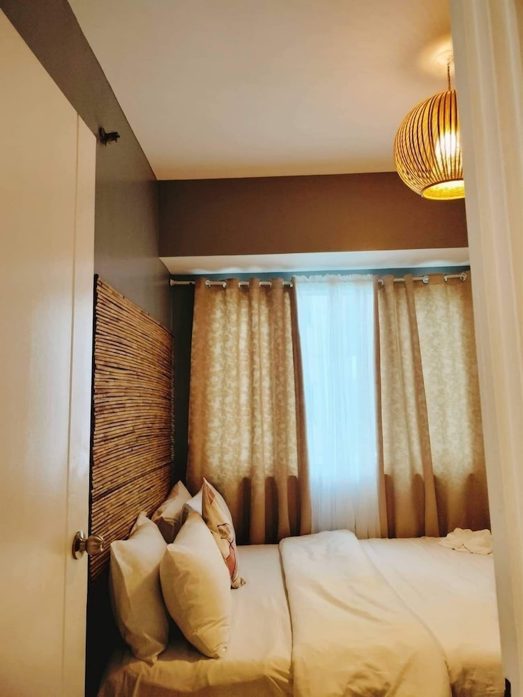 Premiere Haven at Sea Residences