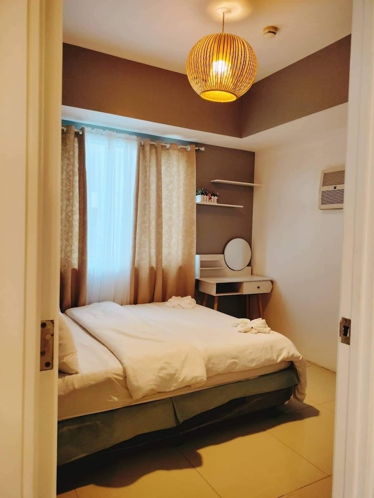 Premiere Haven at Sea Residences