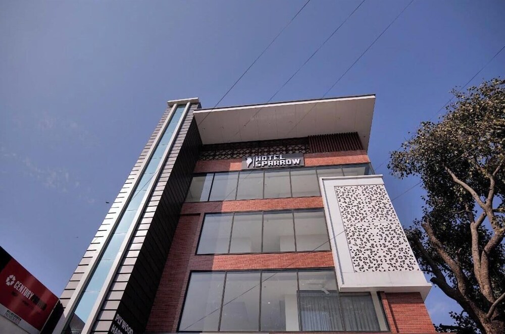 Hotel Sparrow
