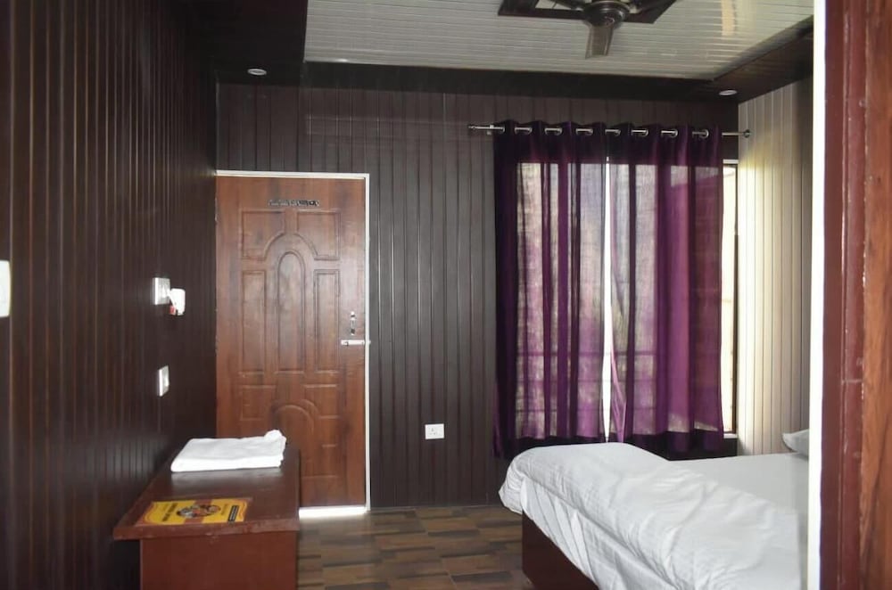 Himvant residency