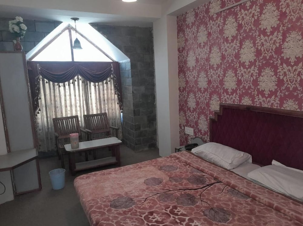 Hotel Sharma Guest House