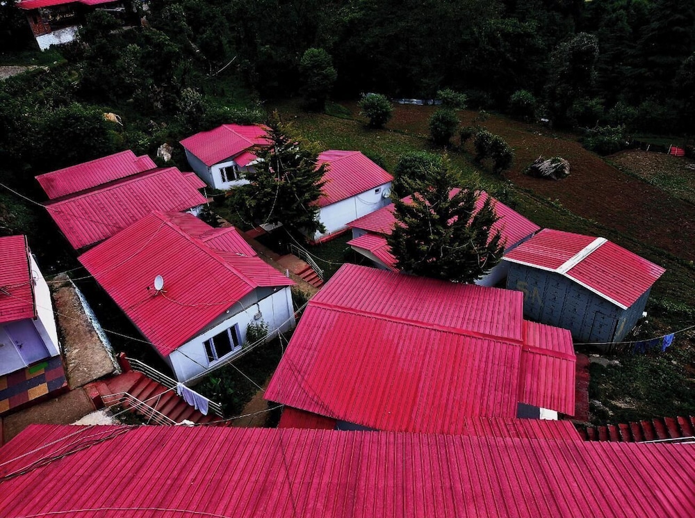 Shri Narayan Resort