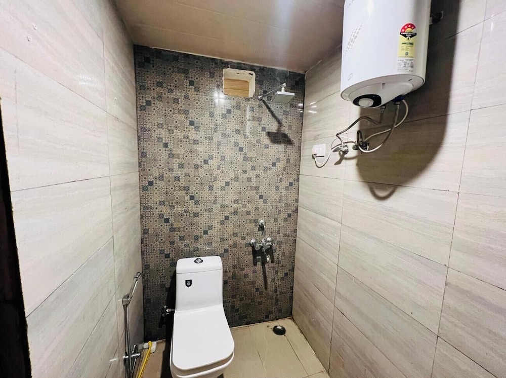 Hotel Maa Bhuvneswari